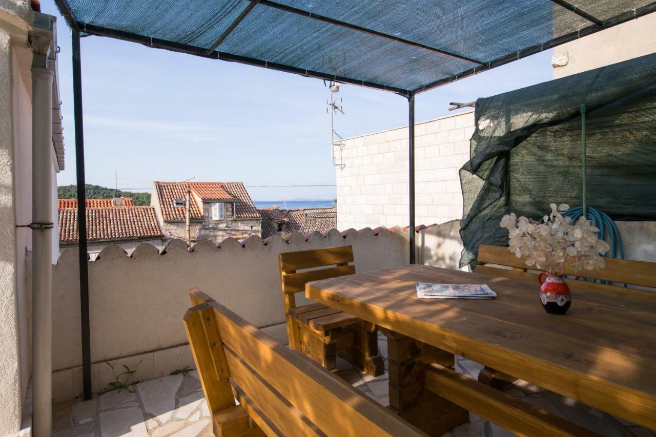 Strma Apartments Vis Eksteriør bilde